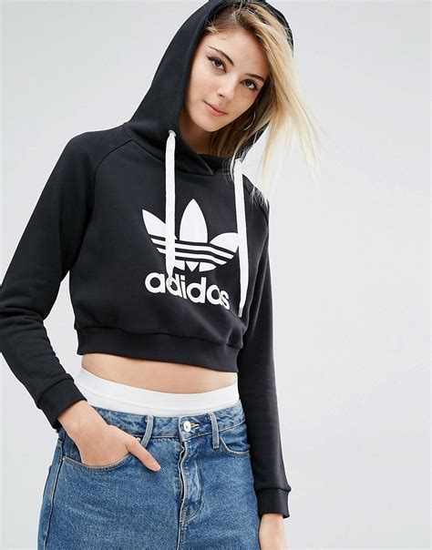 adidas cropped hoodie sweatsuit.